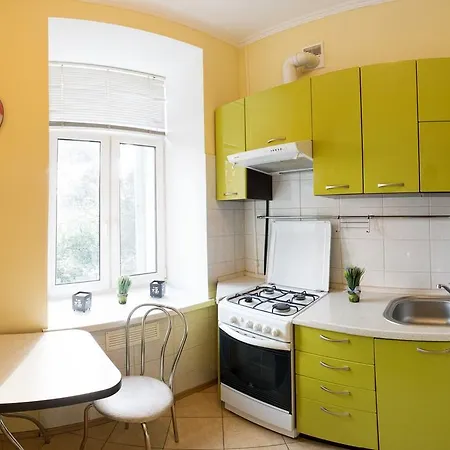 Kyiv Apartment In The City Center On Turgenevskaya Street Exterior photo